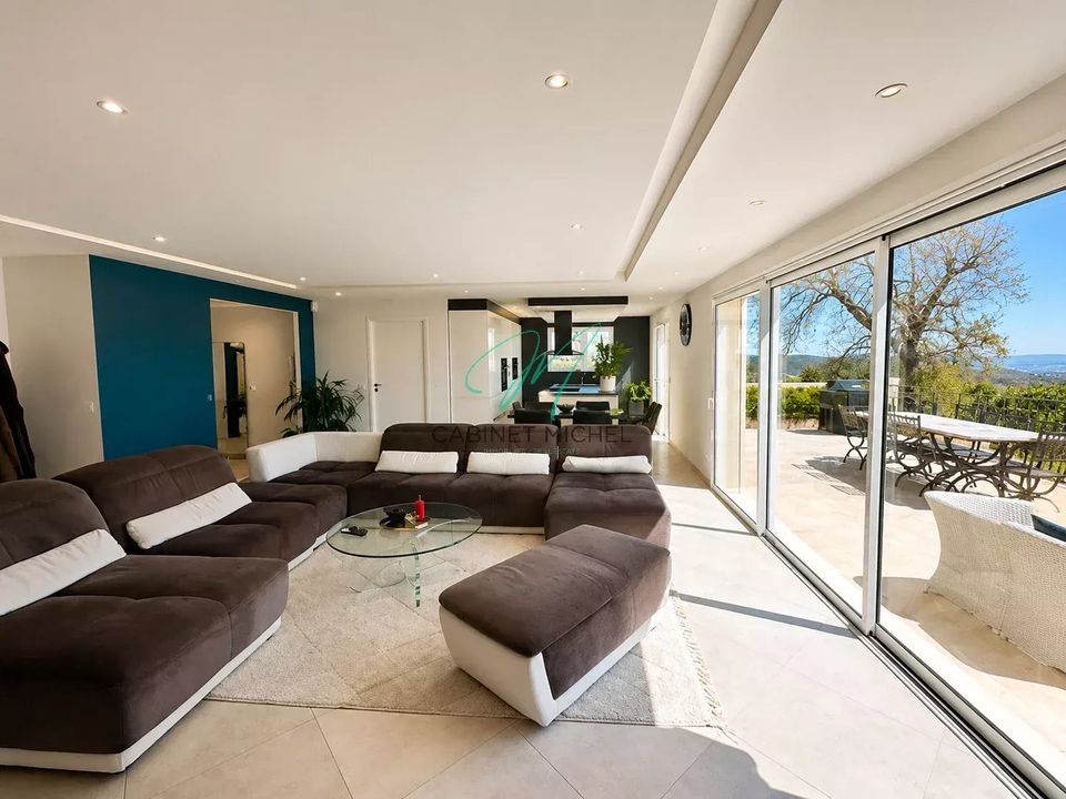 Villa in Le Bar-sur-Loup, Alpes-Maritimes - foto 3