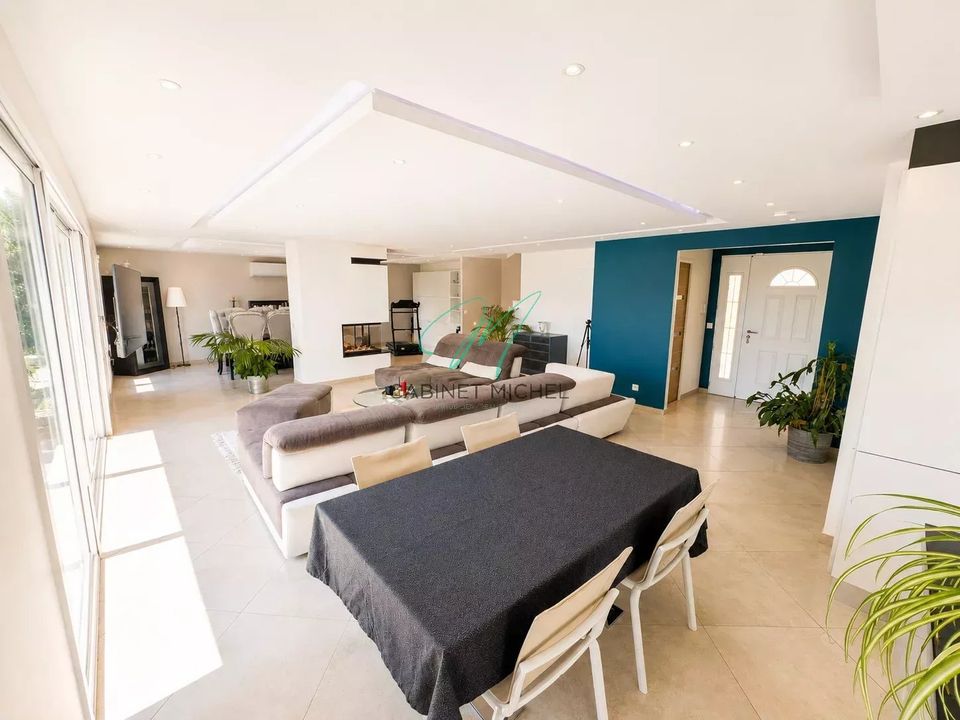 Villa in Le Bar-sur-Loup, Alpes-Maritimes - foto 5