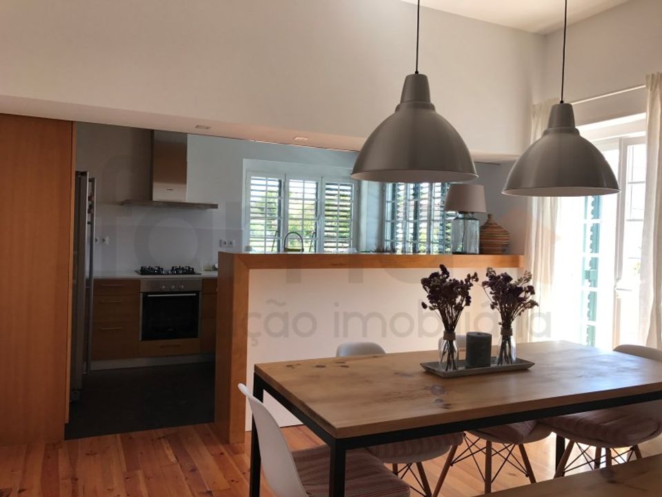 Apartment in Oeiras, Lisbon - photo 1