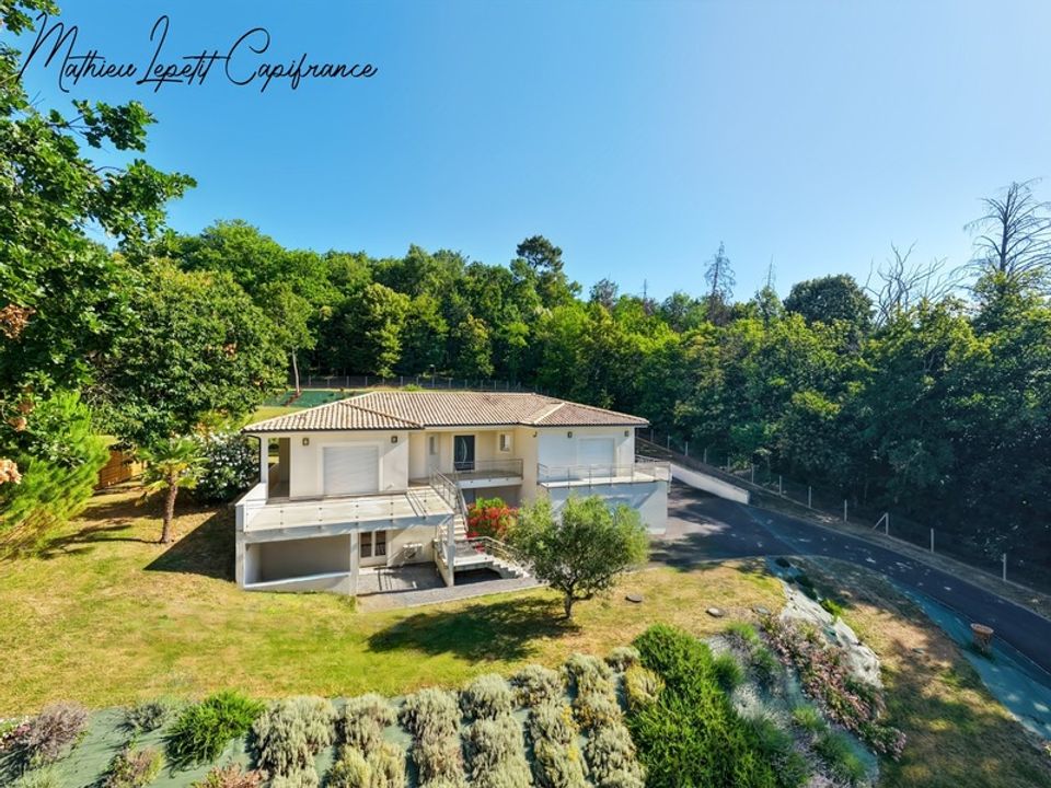 Villa in Chancelade, Dordogne - foto 1