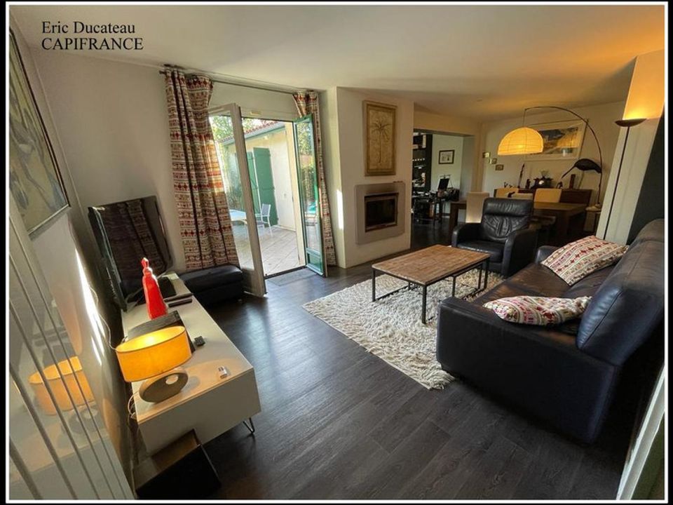 Villa in Canéjan, Gironde - foto 3
