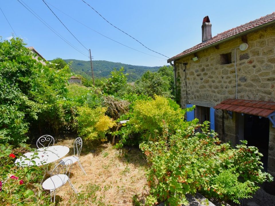 Villa i Saint-Julien-d'Intres, Ardeche - foto 2