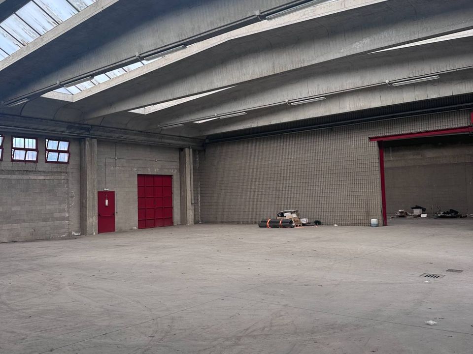 Erhvervsejendom i Lentate sul Seveso, Monza and Brianza - foto 2