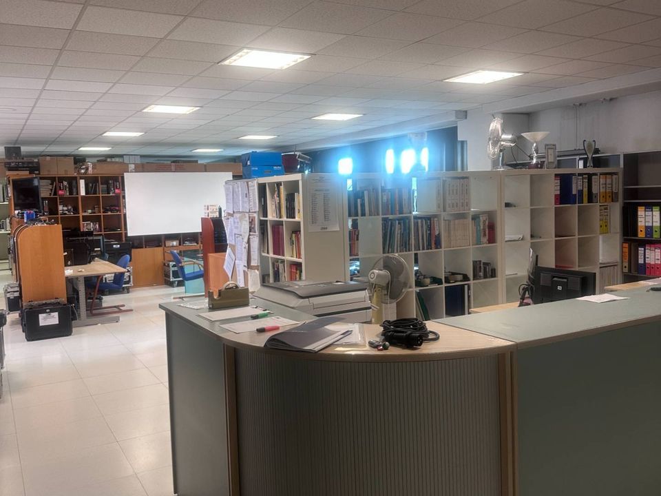 L'establiment comercial a Bovisio Masciago, Monza and Brianza - foto 2