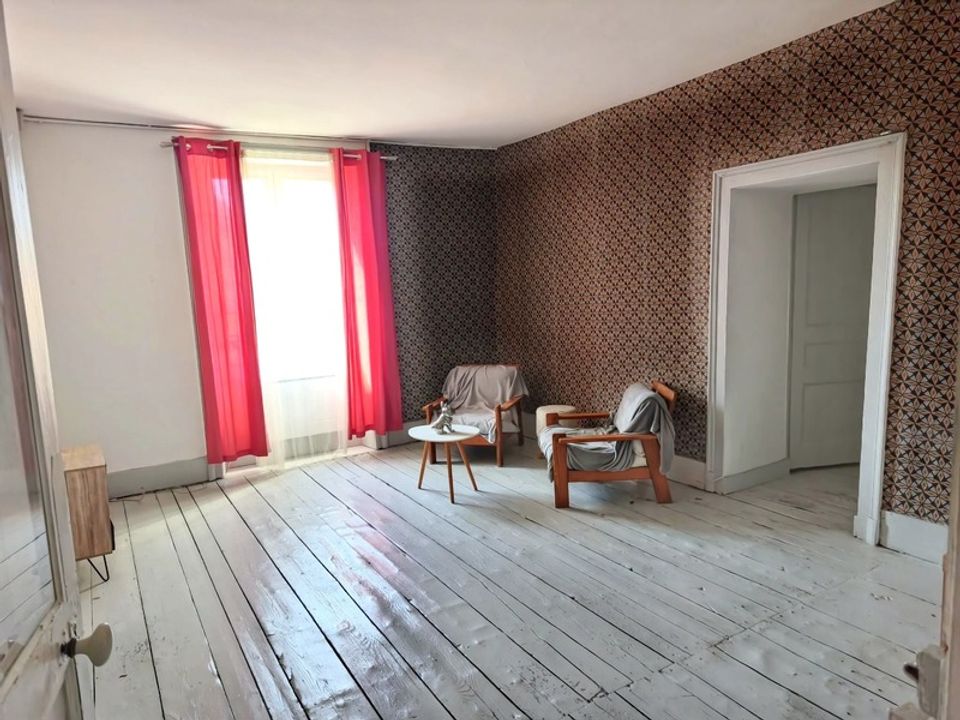 Casa de pueblo en Orchamps, Jura - foto 3