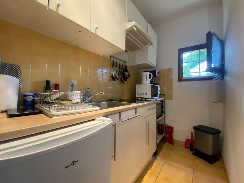 Studio in Avignon, Vaucluse - photo 4