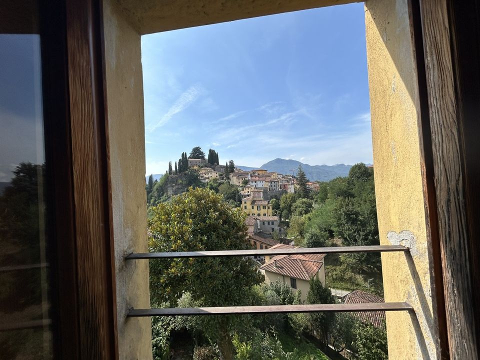Hus på landet i Barga, Lucca - foto 1