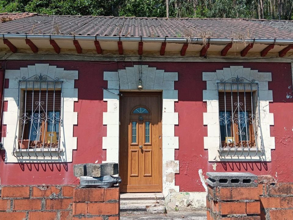 Rijtjeshuis in Ambas (Carreno), Asturias - foto 1