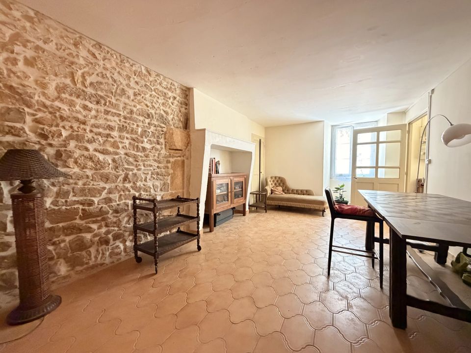 Hus i byn i Verteuil-sur-Charente, Charente - foto 3