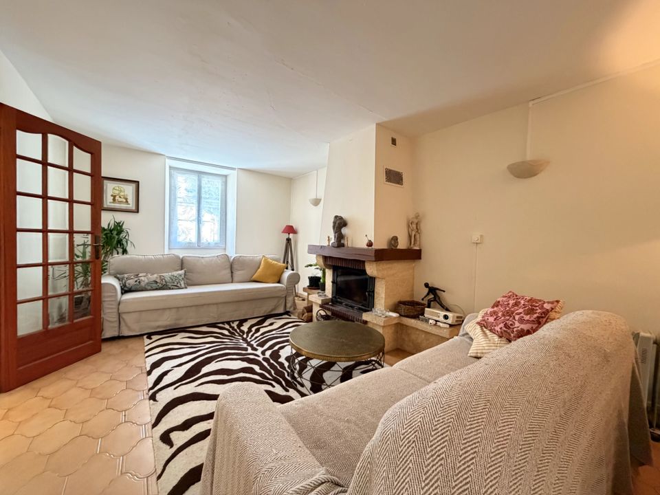 Hus i byn i Verteuil-sur-Charente, Charente - foto 4