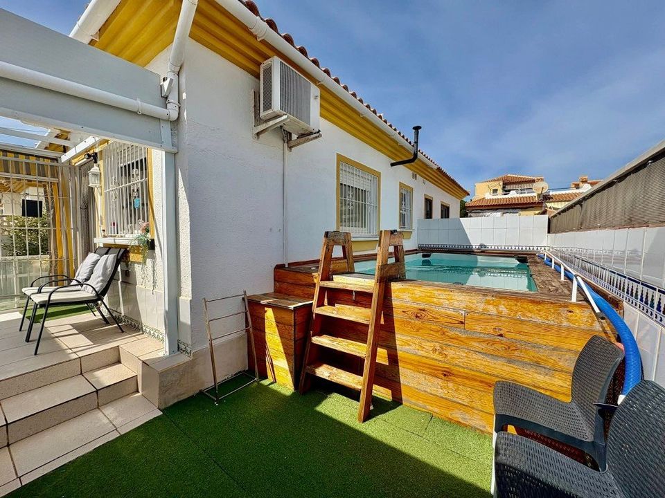 Byhus i La Florida (Orihuela Costa), Alicante - foto 1