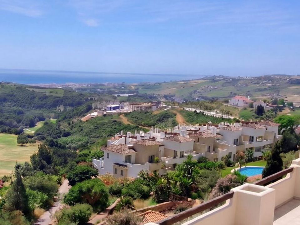 Lejlighed i Casares, Malaga - foto 1