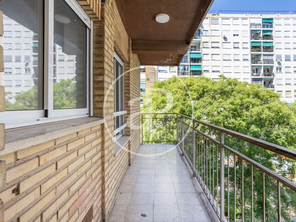 Apartment in Valencia, Valencia - photo 2