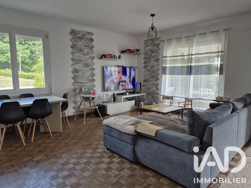 Casa de pueblo en La Tardière, Vendee - foto 3