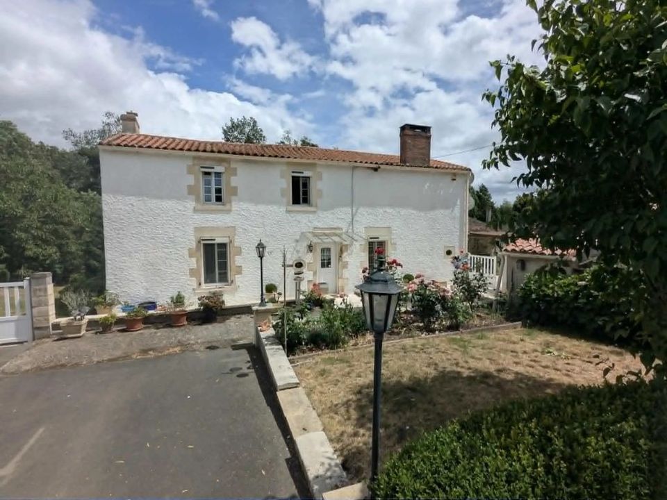 Villa i Mouilleron-en-Pareds, Vendee - foto 1