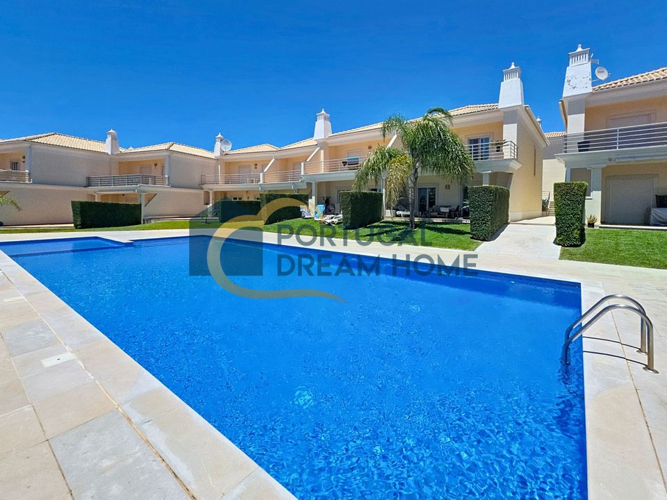 Haus in Albufeira, Faro - Foto 1