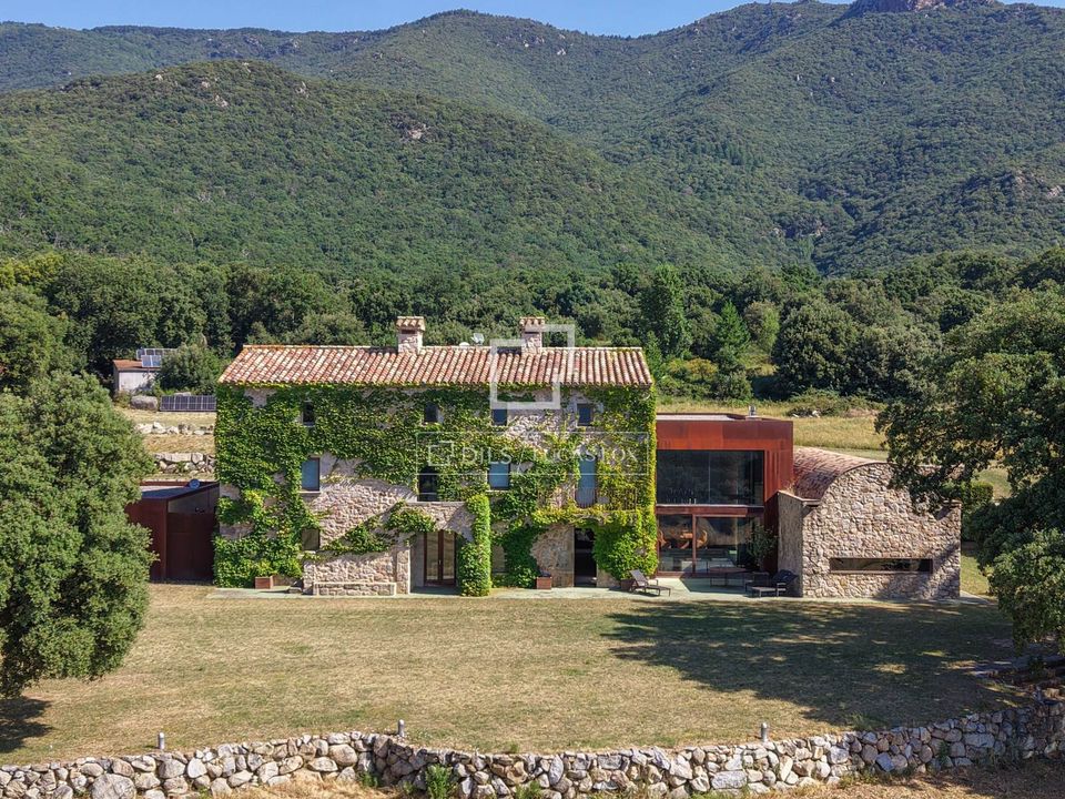 Herregård i Macanet De Cabrenys, Gerona - bilde 2