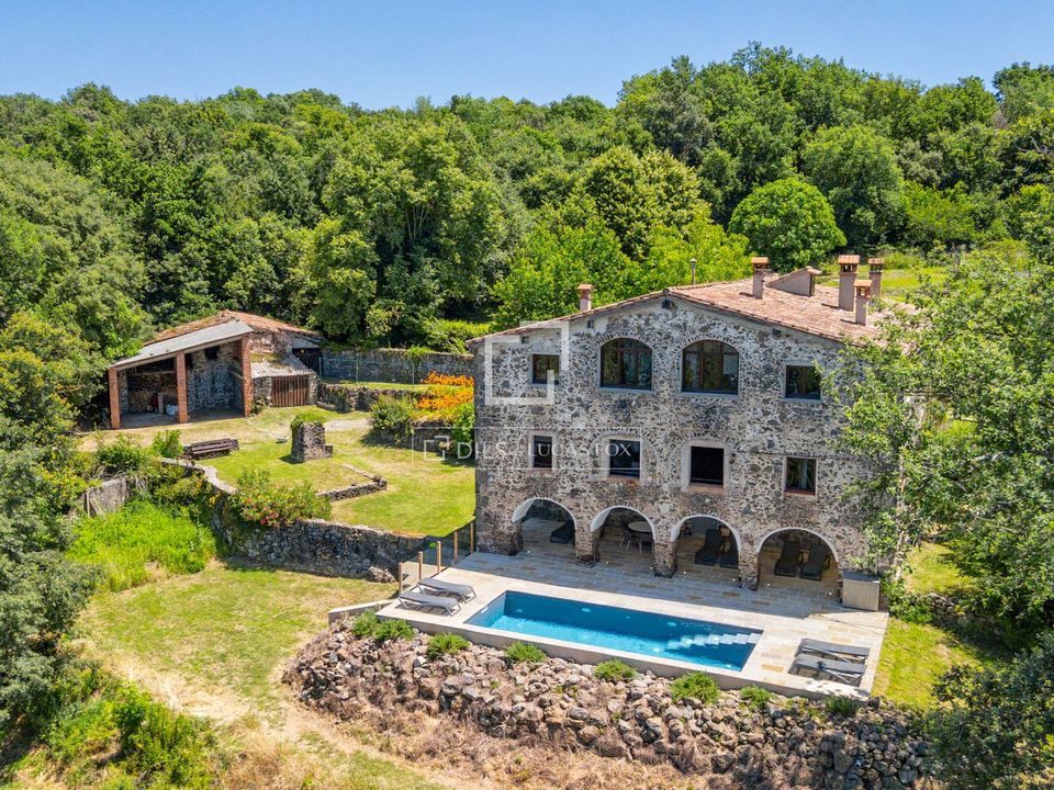 Casa rural em Batet De La Serra, Gerona - foto 1