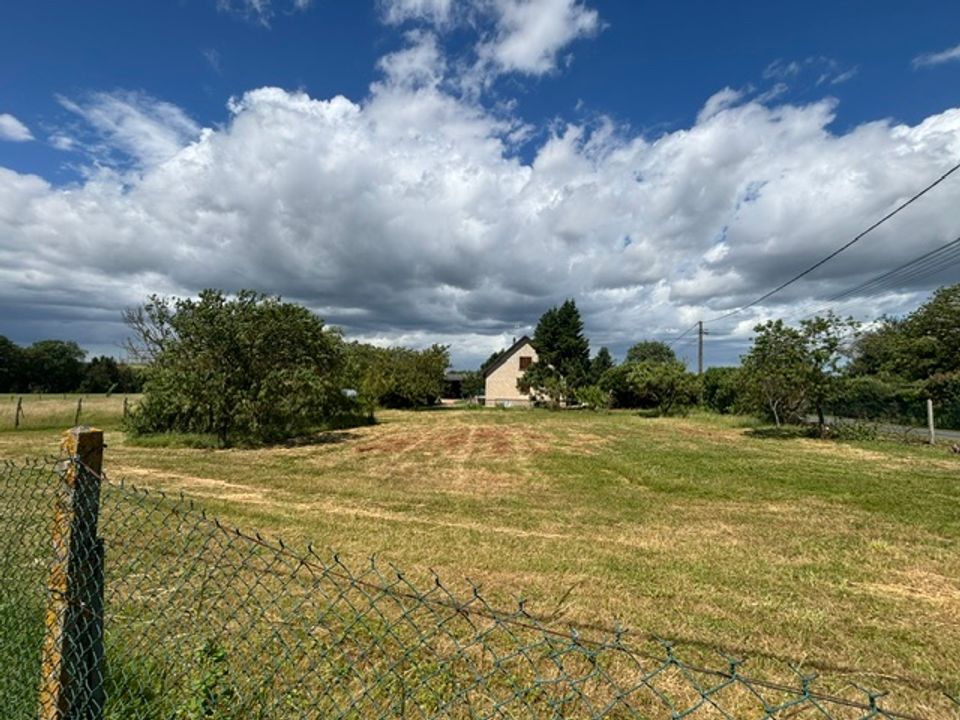 Grond in Cires-lès-Mello, Oise - foto 1