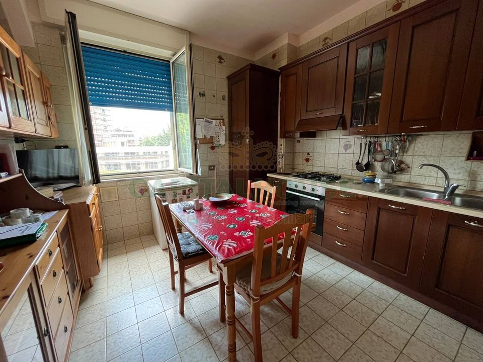 Lejlighed i Avellino city, Avellino - foto 4