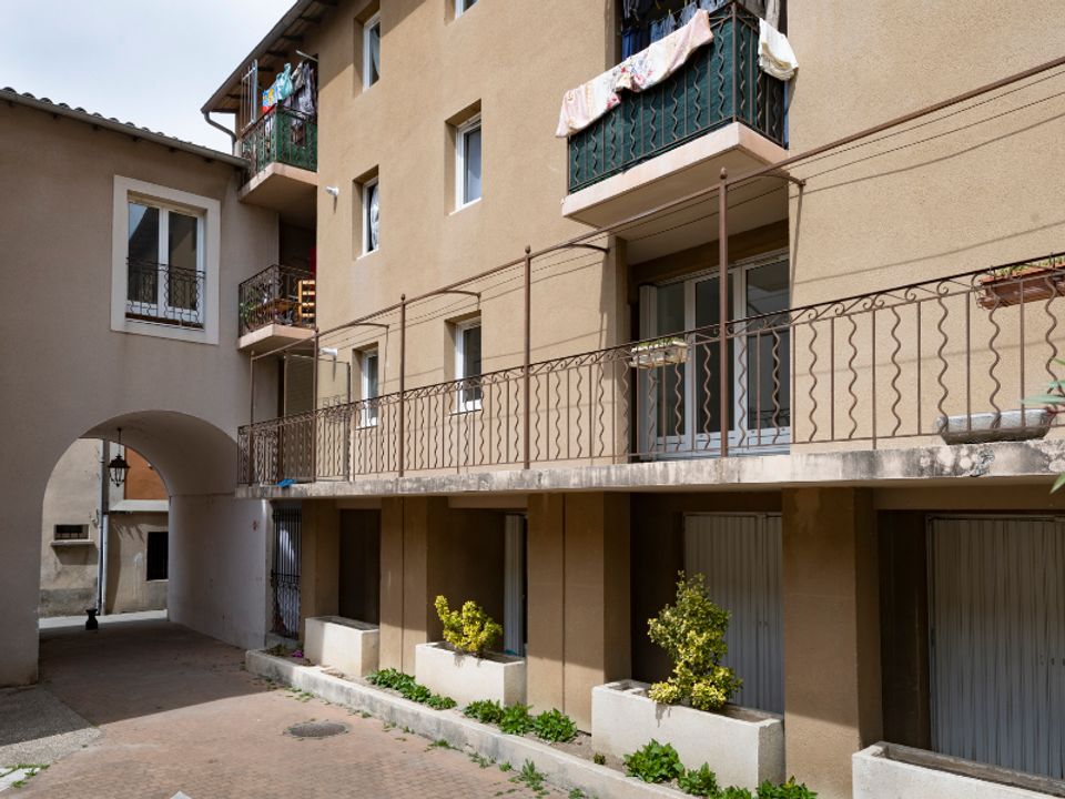 Apartament a L'Isle-sur-la-Sorgue, Vaucluse - foto 1