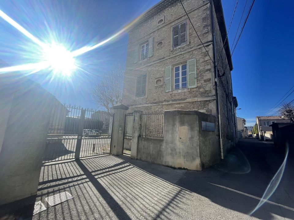 Lejlighed i Pont-Saint-Esprit, Gard - foto 1