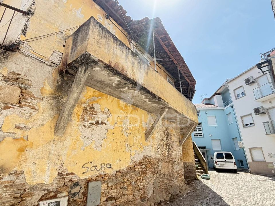Ruinere i Mirandela, Braganca - foto 3