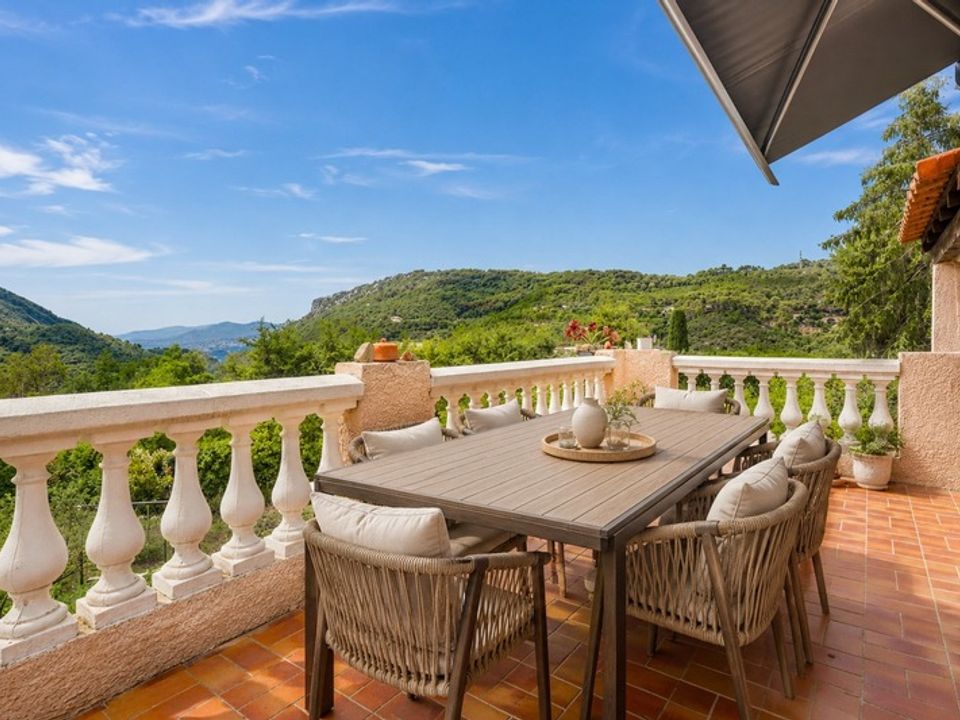 Villa i La Turbie, Alpes-Maritimes - foto 1