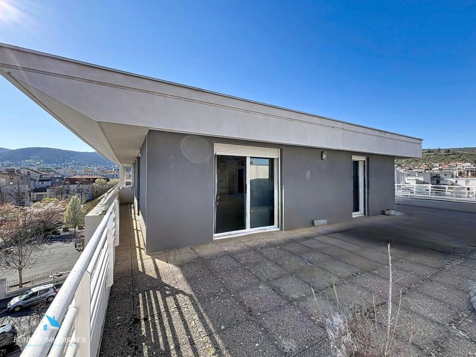 Appartement in Clermont-Ferrand, Puy-de-Dome - foto 1