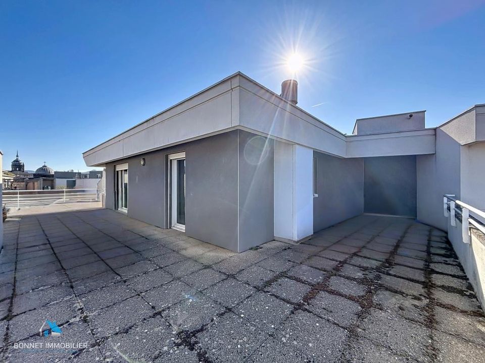 Appartement in Clermont-Ferrand, Puy-de-Dome - foto 2
