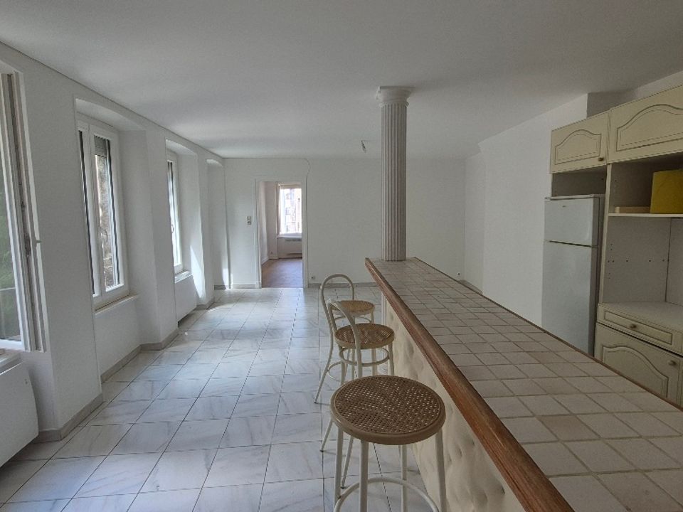Apartment in Clermont-Ferrand, Puy-de-Dome - photo 2