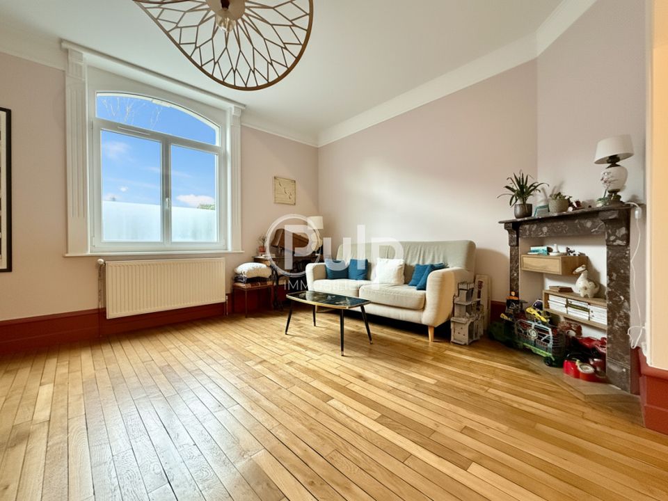 Casa de pueblo en Arras, Pas-de-Calais - foto 1