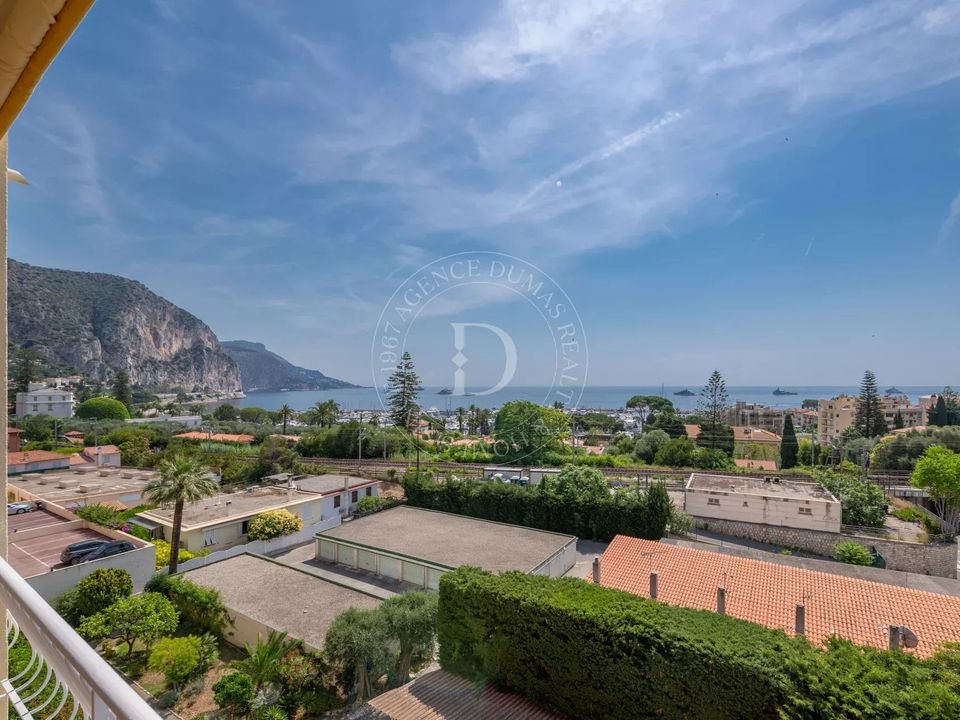 Lejlighed i Beaulieu-sur-Mer, Alpes-Maritimes - foto 1