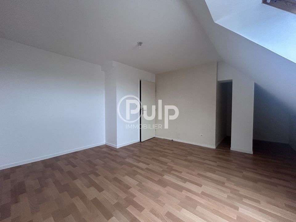 Apartment in Lens, Pas-de-Calais - photo 4