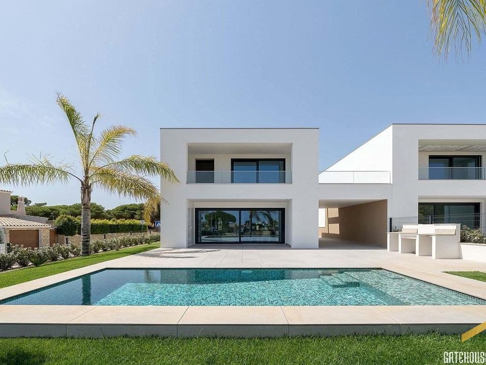 Villa i Quarteira, Faro - foto 1