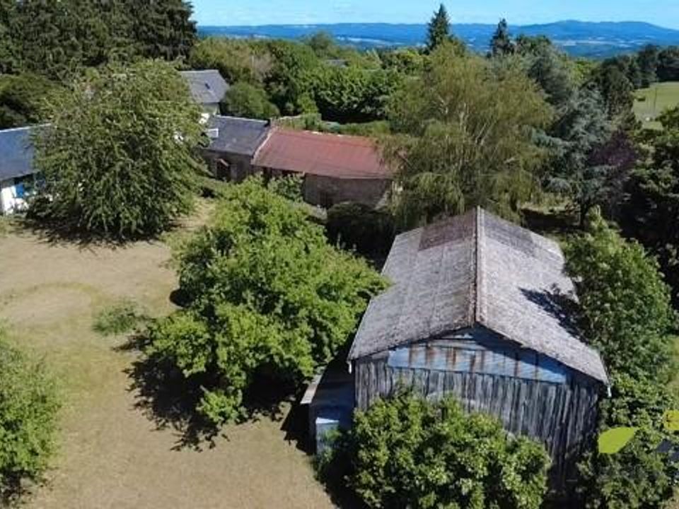 Landejendom i Chamberet, Correze - foto 1