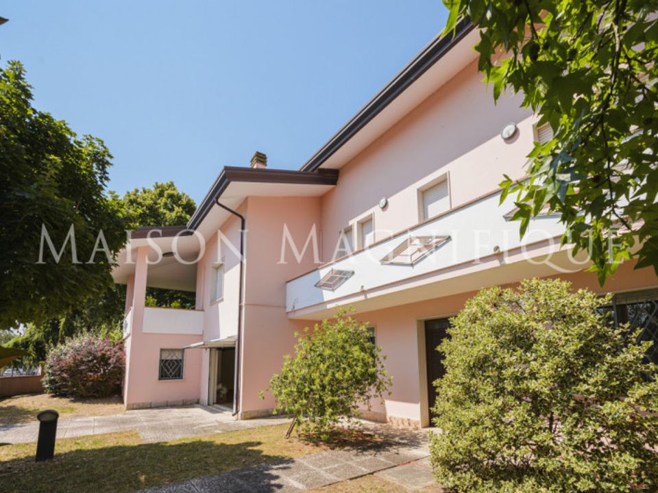 Villa en Lagosanto, Ferrara - foto 1