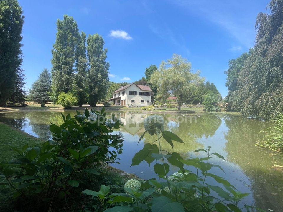 Villa em Arnac-la-Poste, Haute-Vienne - foto 4