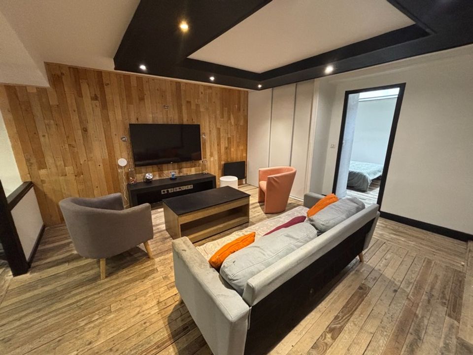 Landsbyhus i Chauriat, Puy-de-Dome - foto 1