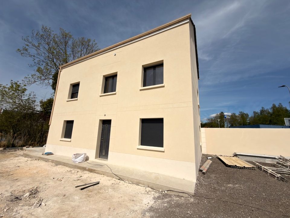 Haus in Montataire, Oise - Foto 1