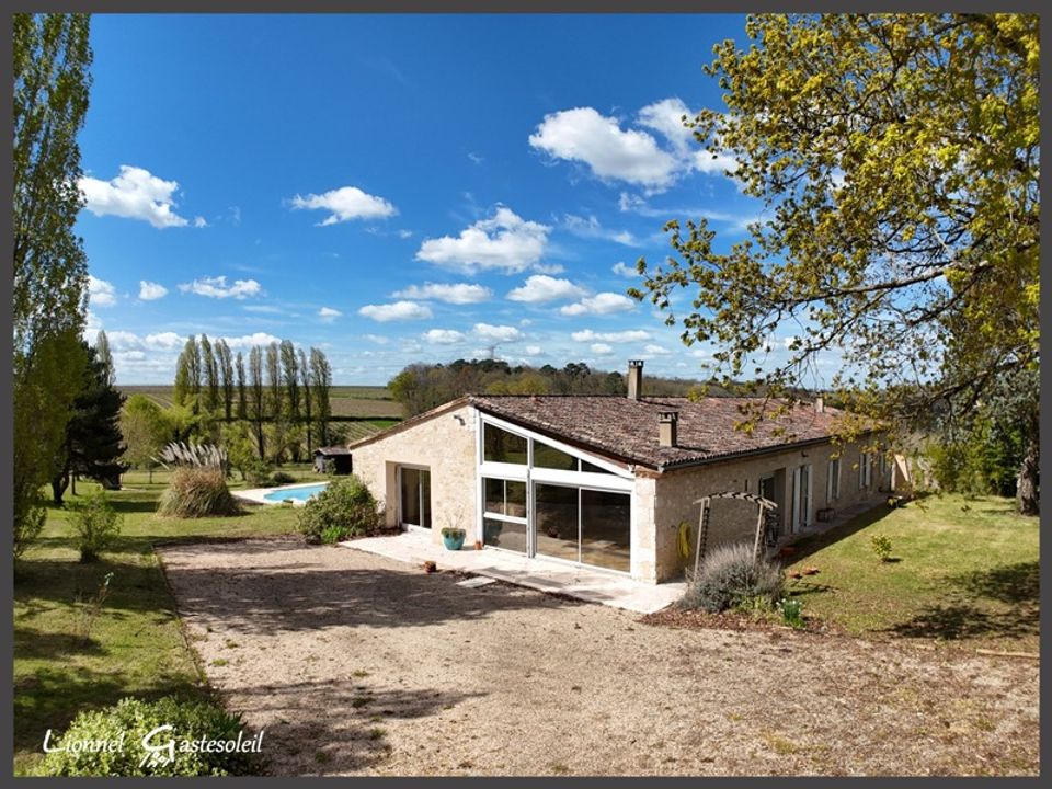 Villa i Les Leves-Et-Thoumeyragues, Gironde - foto 1