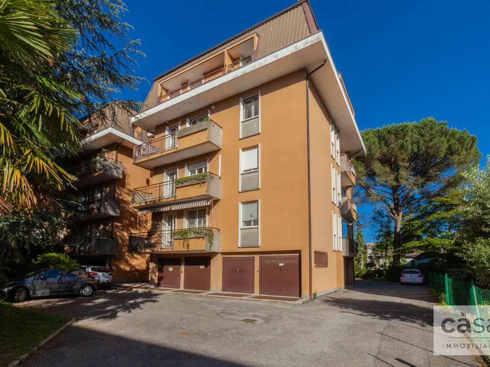 Lejlighed i Varese, Varese - foto 1
