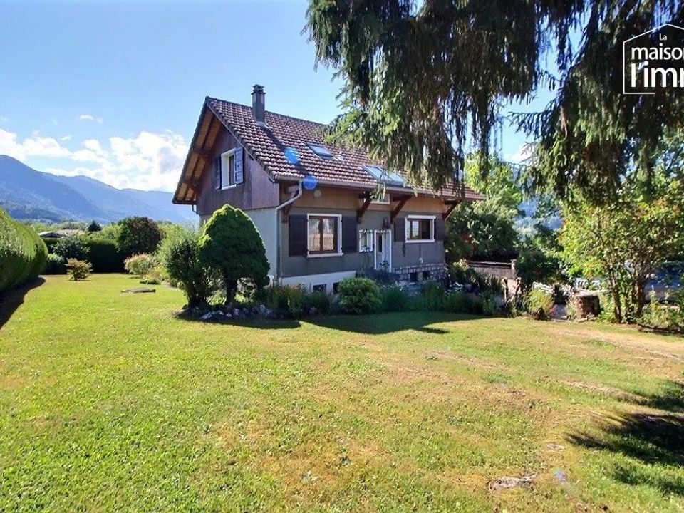 Villa en Vinzier, Haute-Savoie - foto 1