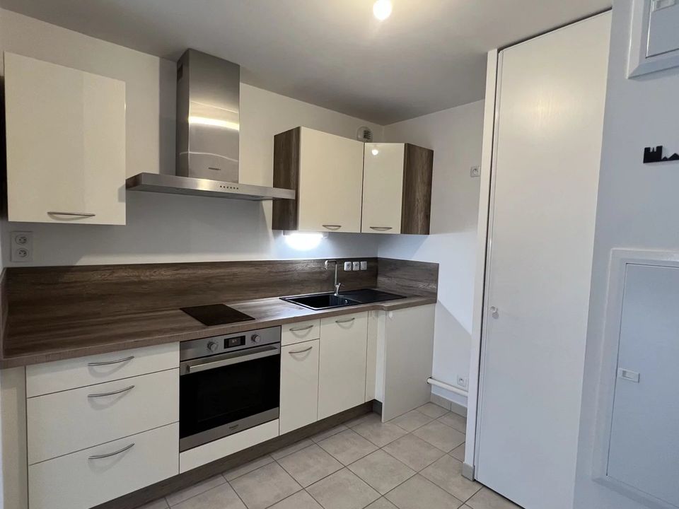 Apartment in Olivet, Loiret - photo 4