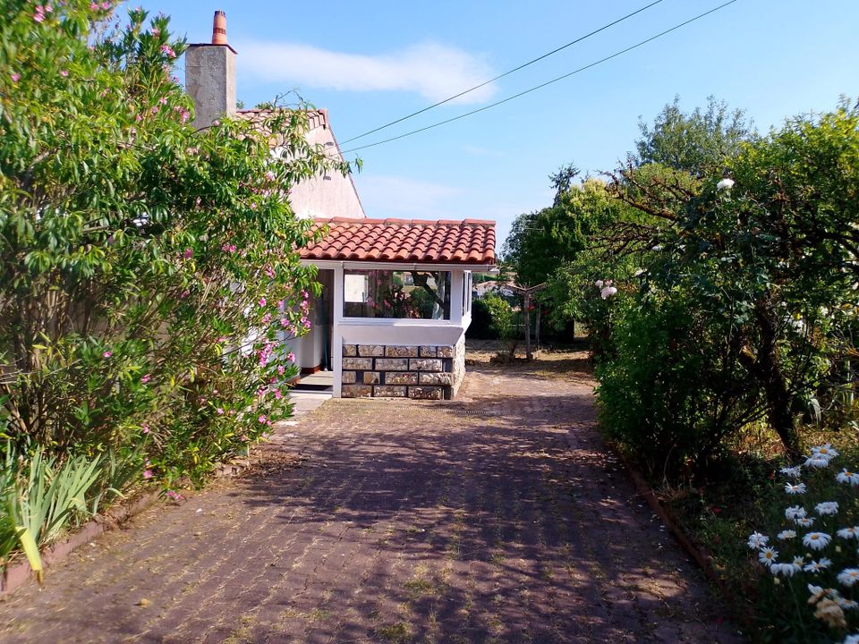 Villa in Jonzac, Charente-Maritime - foto 2
