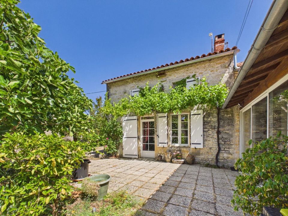 Villa a Saint-Front, Charente - foto 1