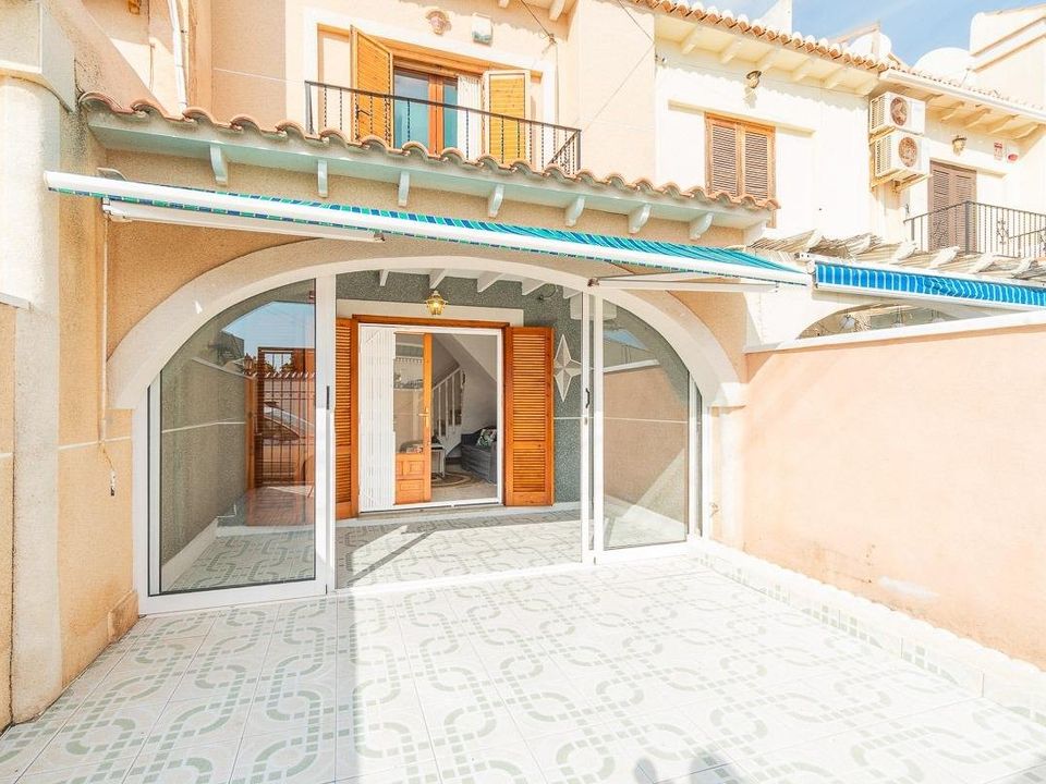 Casa de pueblo en El Chaparral, Alicante - foto 3