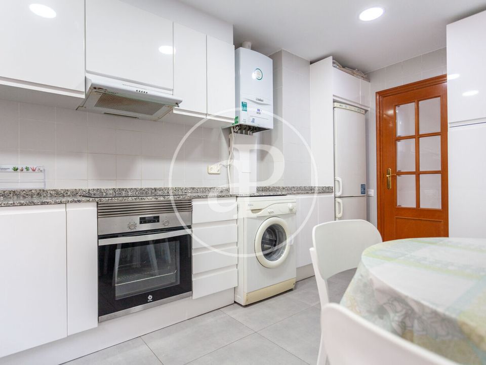 Apartment in Valencia, Valencia - photo 5