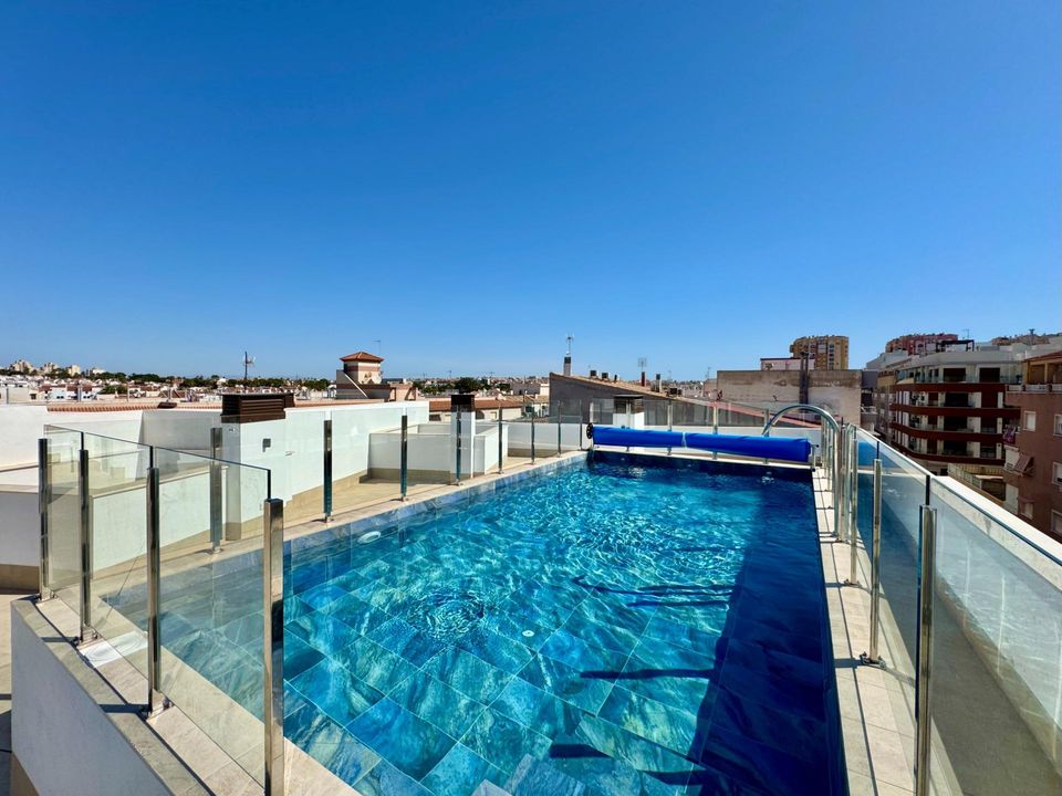 Lejlighed i Torrevieja, Alicante - foto 1