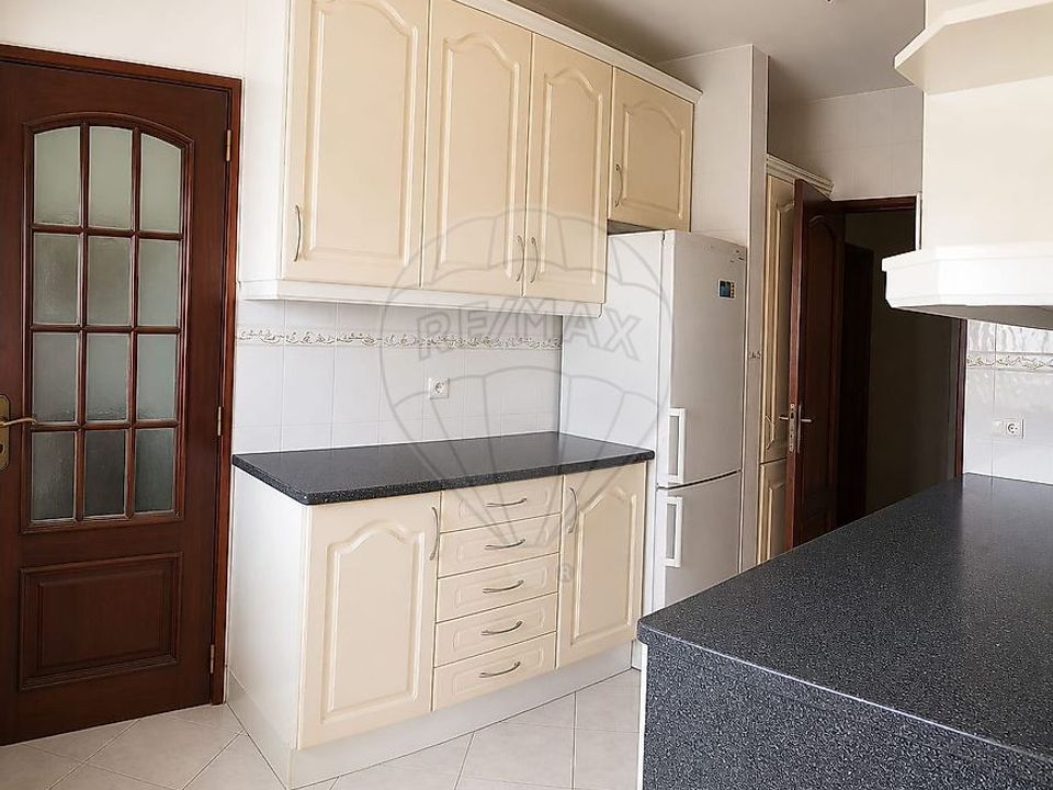 Apartamento en Loures, Lisbon - foto 2